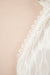 Beige frenchy encaje adornado halter halter camiseta