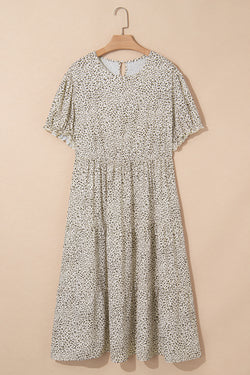 Témail à imprimé léopard de taille plus. Robe évasée à manches courtes