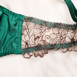 « Emerald Kiss » Lingerie Set 💚✨