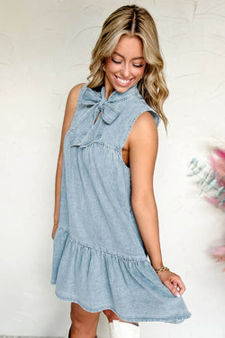 Beau Blue Bowknot Neck sin mangas con volantes Vestido de chambray