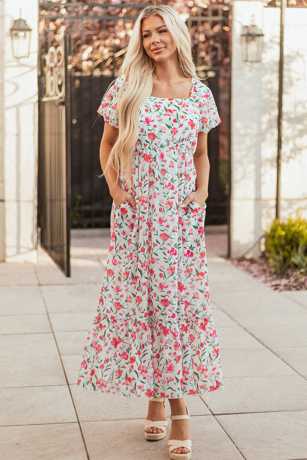 Vestido largo floral manga abullonada cuello cuadrado cintura imperio con gradas rosa