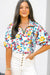 Blusa de manga curta rosa de estampa floral com estampa floral V de pescoço