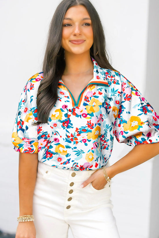 Blusa de manga curta rosa de estampa floral com estampa floral V de pescoço