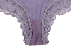High-Waisted Lace Panties – Elegant & Sexy