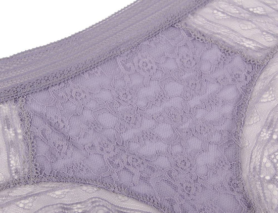 High-Waisted Lace Panties – Elegant & Sexy
