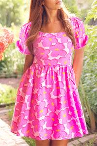 Vestido de cintura de cuello cuadrado de estampado floral de rosa