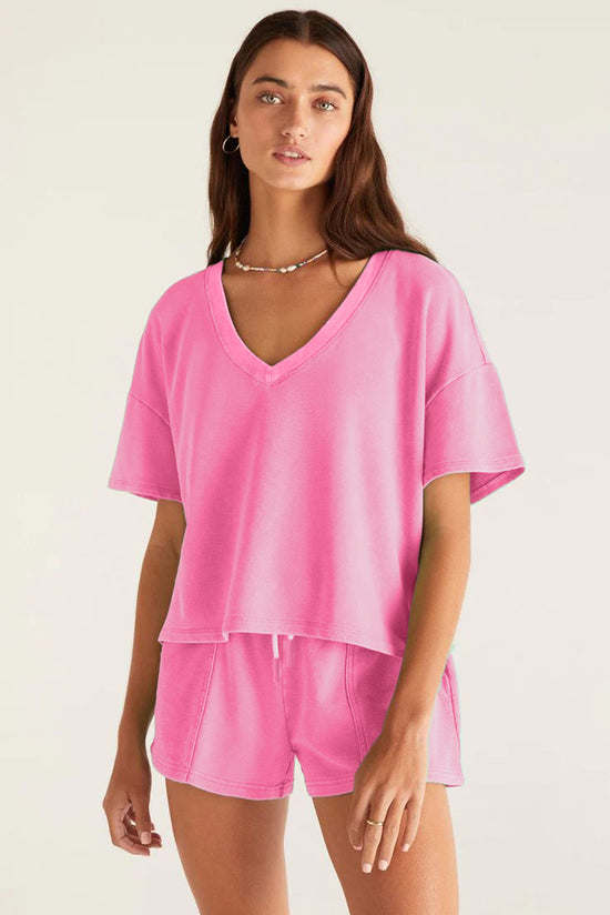 Bonbon - Ensemble t-shirt à col en V, épaules tombantes et short patchwork avec cordon de serrage et ceinture élastique