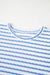 Top a manicotto corto a maglia nera e pantaloncini da cofano