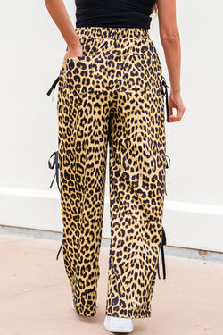 Calça de cintura elástica de cordão de cordão de estampa de leopardo integral marrom