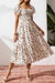 Robe beige à petites fleurs et imprimé floral, smockée, col carré, volants, manches courtes