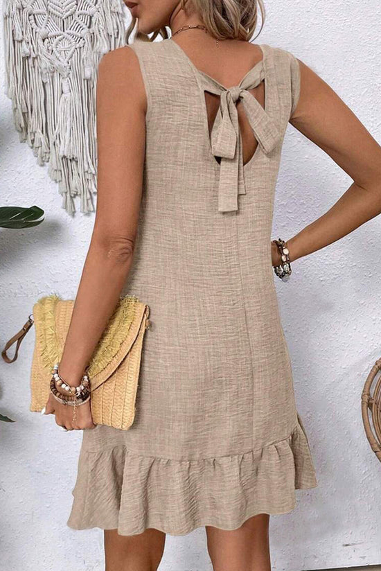 Ashleigh Blue Knot Sbope Back Ruffle Hem Mini Mini Vestido