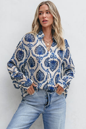 Blue Tribal Pattern Butrowed frente camisa solta