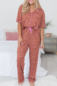 Camicia manica corta stampa marrone e pigiama dei pantaloni