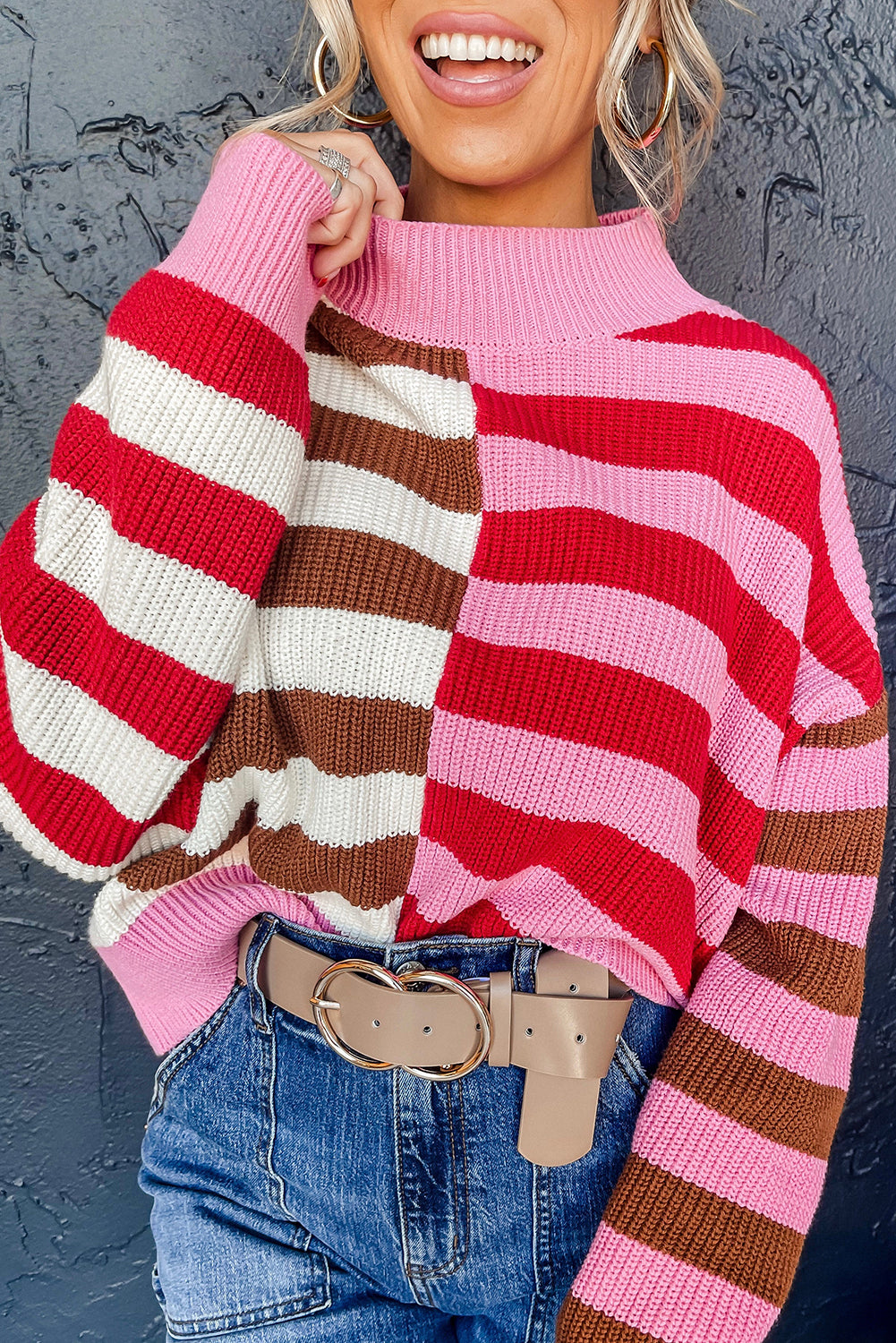 Bloque de color rosa Bloque de cuello alto Sweater suelto de hombro