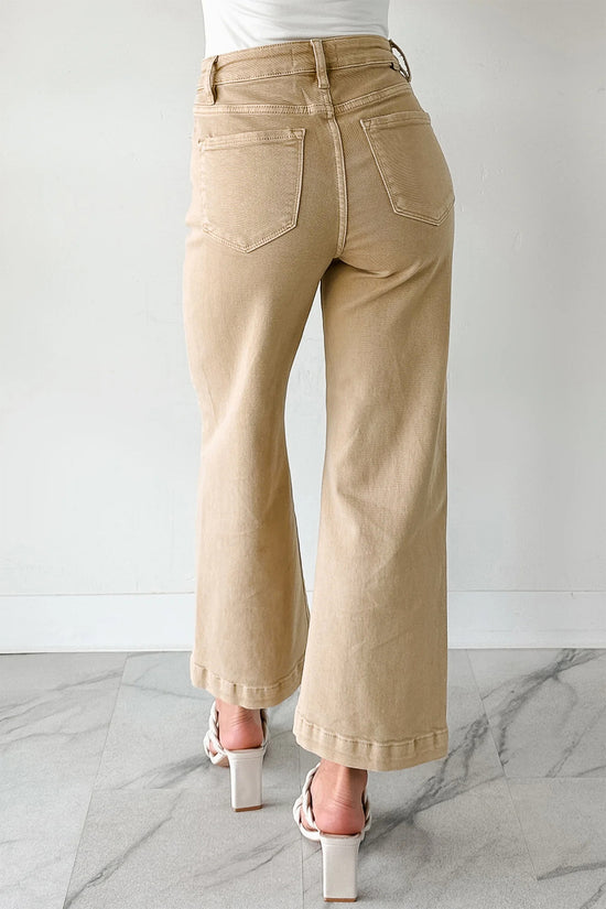 Jean court à jambe large et couture unie en bois de santal rouge