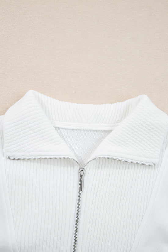Ensemble sweat-shirt et short blanc à col côtelé et épaules tombantes