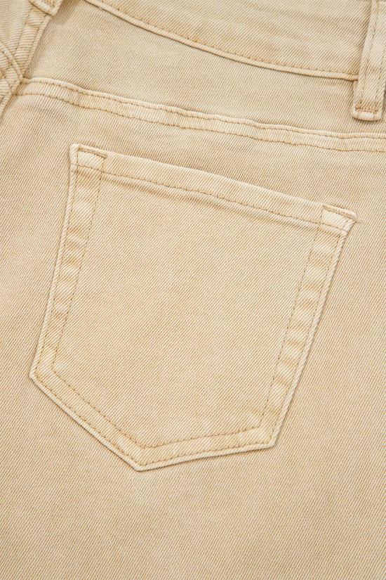 Jean court à jambe large et couture unie en bois de santal rouge