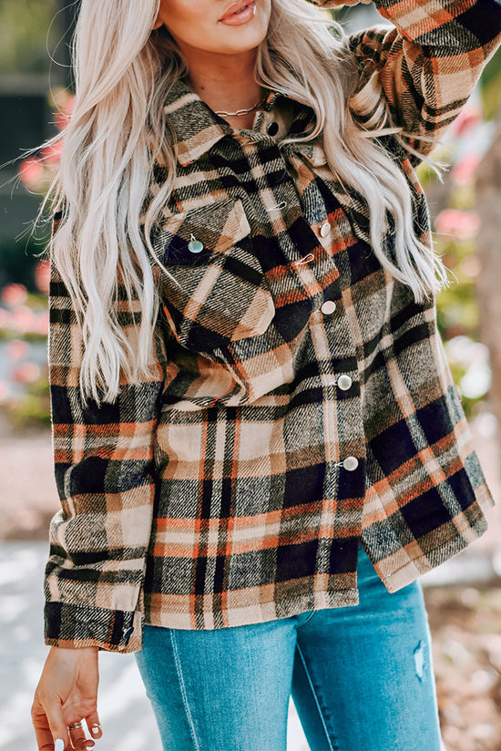 Chaqueta con bolsillos y estampado de cuadros geométricos caqui