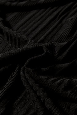 Top tricoté à front ouvert noir avec poches