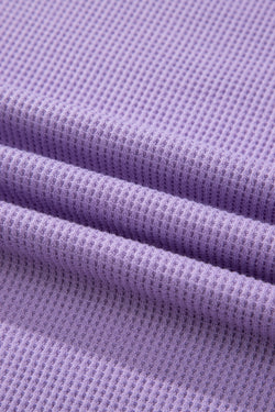 Tapa de textura de cuello en V de costura de costura expuesta blanca