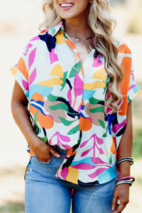 Camisa de manga corta de hojas frondas abstractas multicolor