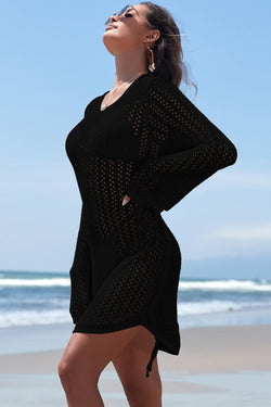 Vestido de playa corta de manga de campana de punto negro hueco