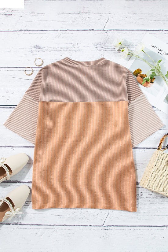 Flitte laterali a costine a costine di colore rosa Top a mezza manica