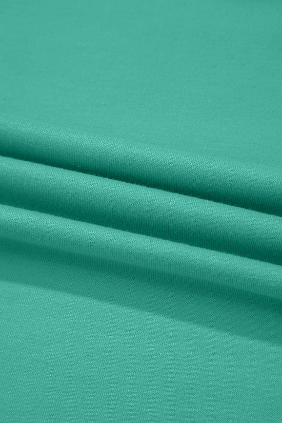 T -manica a Vietto a V Solido Verde Verde Meadow e pantaloncini