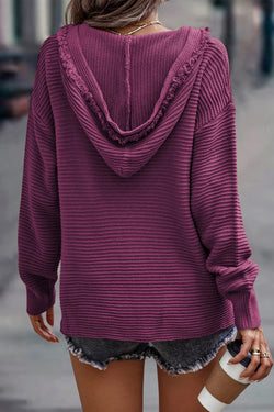 Maglione con cappuccio con pausa con caduta a costine a vello a V nero