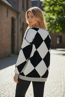 Black Colorblock Drop Shoulder Buttoned Loose Cardigan