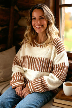 Maglione ampio con spalle scoperte patchwork a righe bicolore kaki