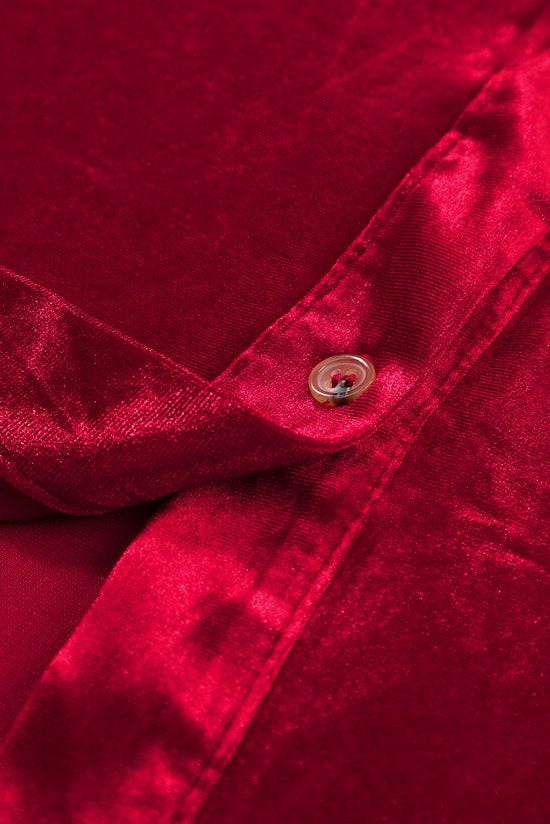 Robe bouton de velours à manches longues rouge à manches longues rouges