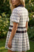 Vestido de manga de bolha listrada de contraste floral de boho preto
