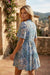 Blue Bohemian Paisley Floral V cou de cou à manches courtes