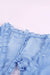 Detalles de volantes de cuello azul V