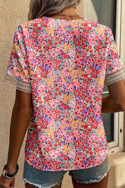 Blusa a manica corta con rivestimento in pizzo rosa