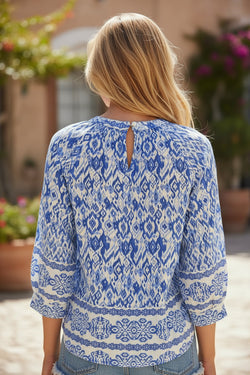 Blusa a collo a 3/4 a 3/4 a manicotto blu *