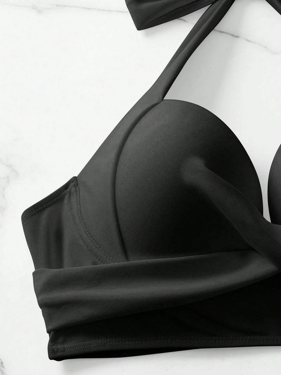 The glamorous set that enhances your femininity
