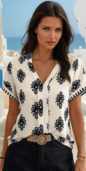 Black Geometric Print Short Sleeve V Neck Blouse *