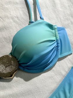 🌊 OCEAN PEARL – The refined bikini set that enhances every silhouette