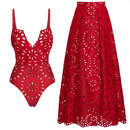 ✨ SOLAR PASSION – The embroidered set that reveals bold femininity