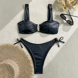 ✨ OCEAN GLOW – El bikini radiante que captura la magia del verano