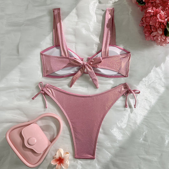 ✨ OCEAN GLOW – Le bikini radieux qui capture la magie de l’été