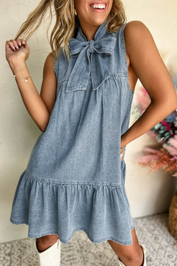 Beau Blue Bowknot Neck sin mangas con volantes Vestido de chambray