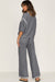 Costume 2 pièces ample avec haut à manches mi-longues et pantalon à cordon de serrage, garniture contrastée gris moyen
