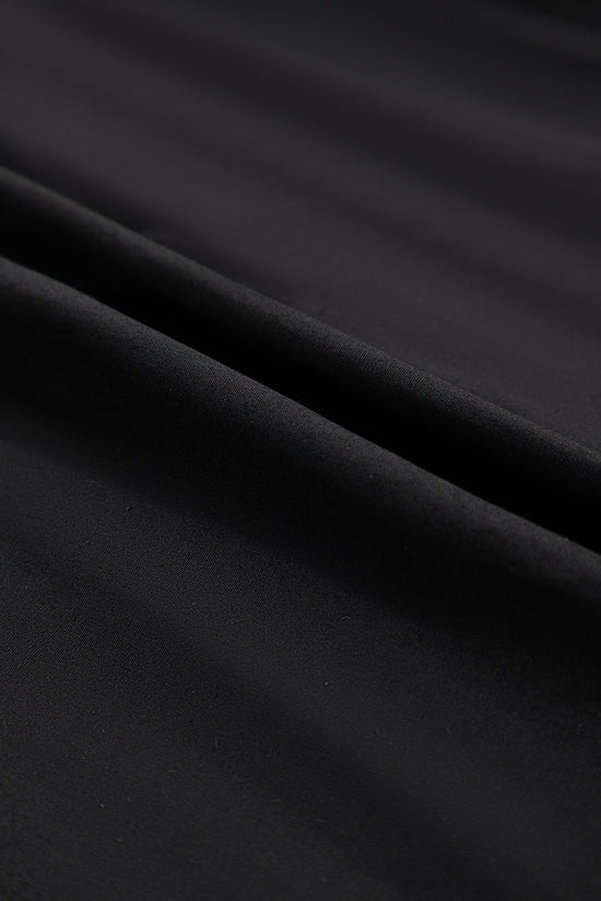 Contrasto nero ricrac rivestimento a v rotto a v collo in peplo