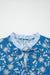 Blusa de manga curta com estampa floral azul com botão e gola listrada