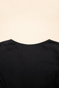 Contrasto nero ricrac rivestimento a v rotto a v collo in peplo