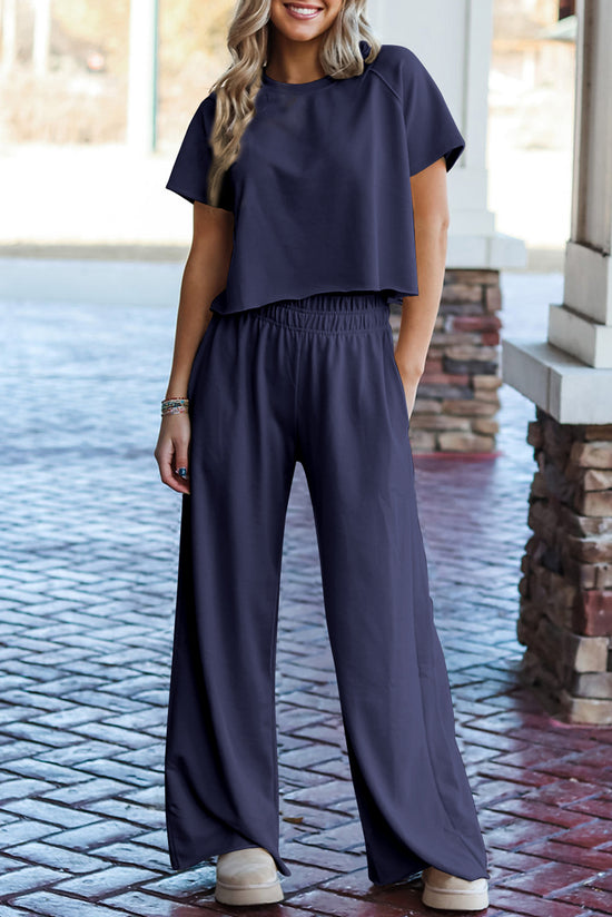 Orlo crudo blu navy tee sciolto e pantaloni a gamba larga