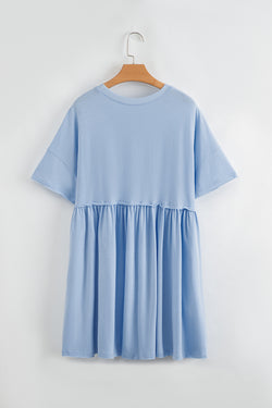 Vestido de babydoll de borde crudo de color sólido azul cielo
